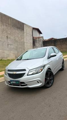 CHEVROLET ONIX 1.0 MPFI JOY 8V FLEX 4P MANUAL